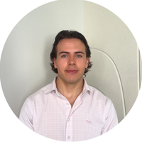 Daniel Kuskie - Headshot